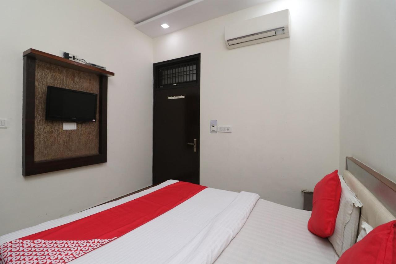 Oyo 24723 Hotel Atul Palace Agra  Zewnętrze zdjęcie